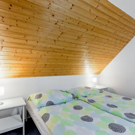 Hill 60 By Interhome בית נופש *