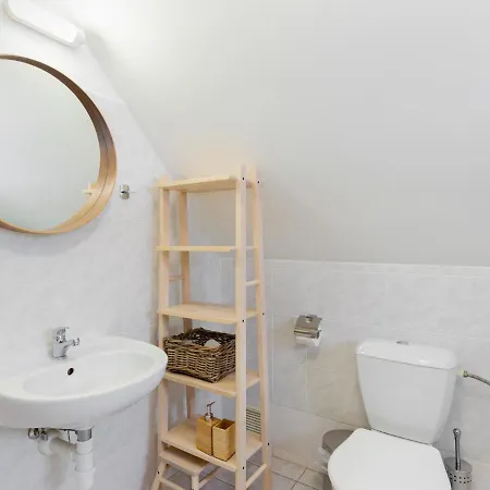 Hill 60 By Interhome * Cista (Hradec Kralove)
